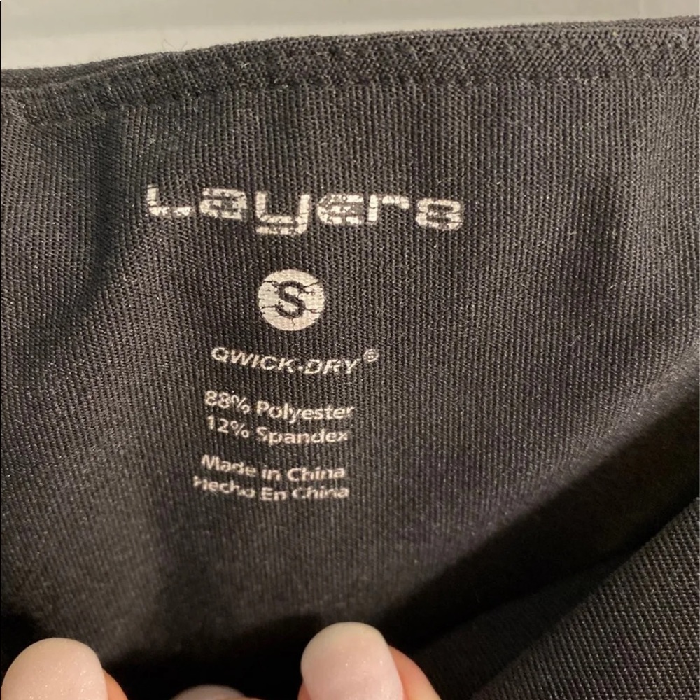 Layer 8 Cropped Leggings - Picture 4 of 5